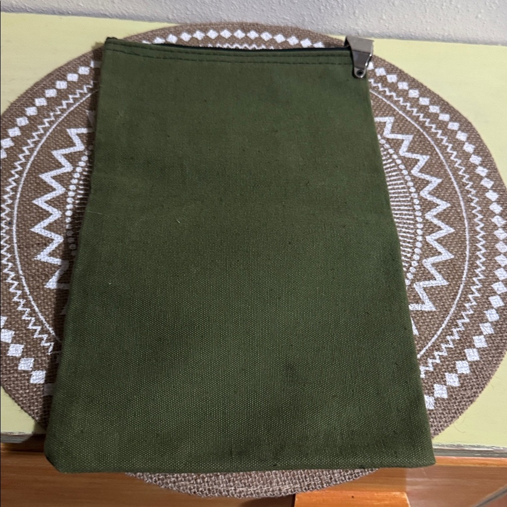 vtg canvas money bag Citizens National Bank & Trust Company Torrington, Wyoming. - Picture 4 of 7